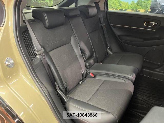 Honda VEZEL 2021-11 377364-12