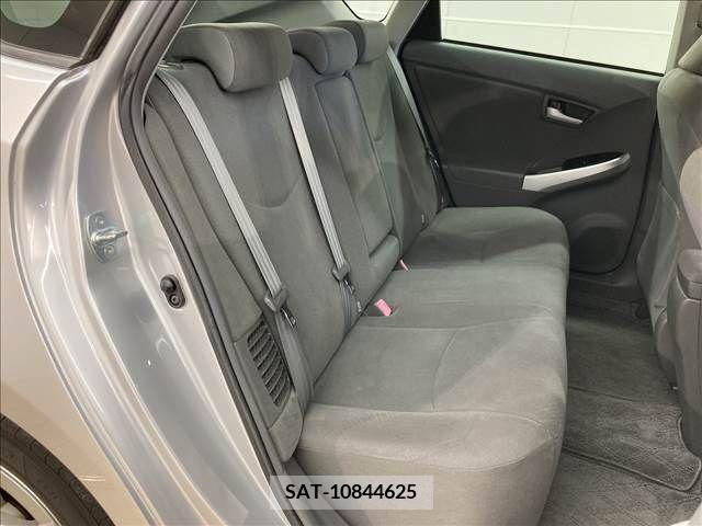 Toyota PRIUS 2011-01 217158-12