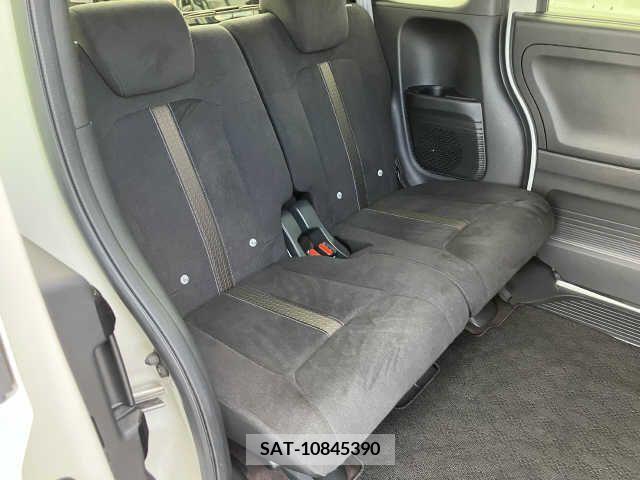 Honda N BOX CUSTOM 2017-09 392724-5