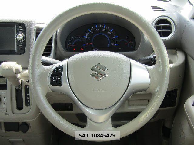 Suzuki SPACIA 2013-07 341697-13
