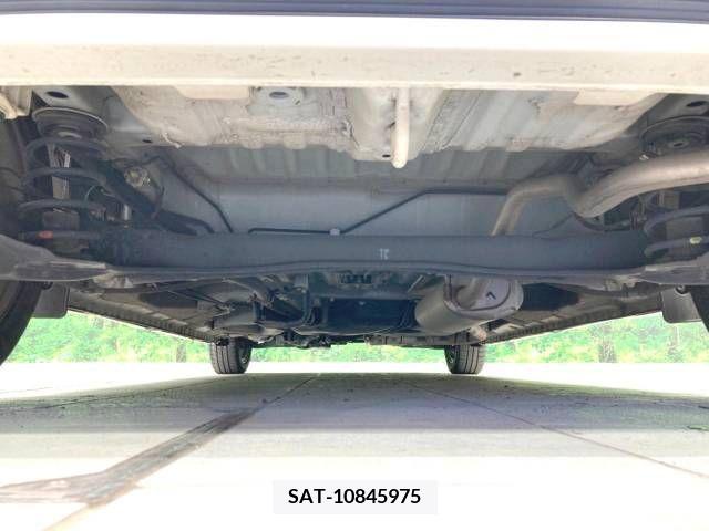 Honda N BOX CUSTOM 2018-04 279053-19