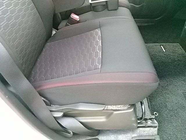 Suzuki WAGON R 2019-01 16585-16