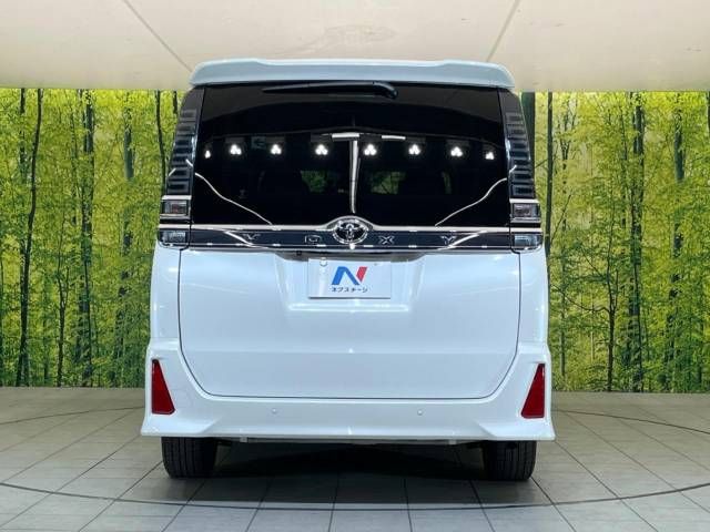 Toyota VOXY 2019-11 193944-16