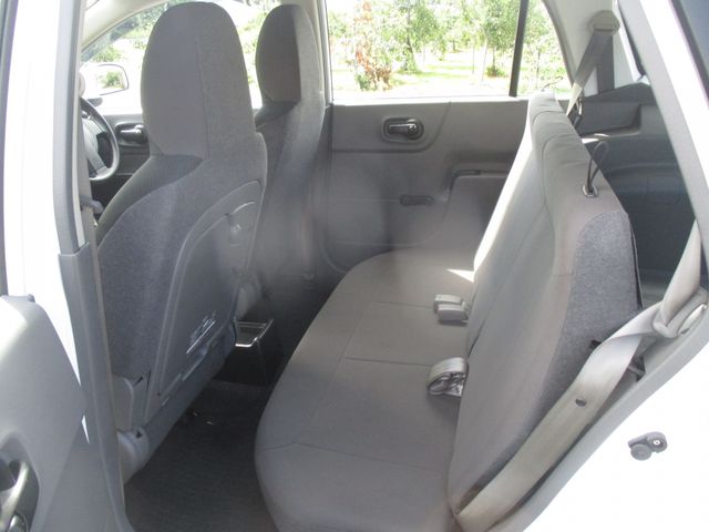 Mitsubishi LANCER CARGO 2018-05 16594-16