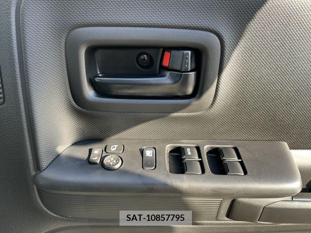 Suzuki SPACIA 2022-12 250806-4