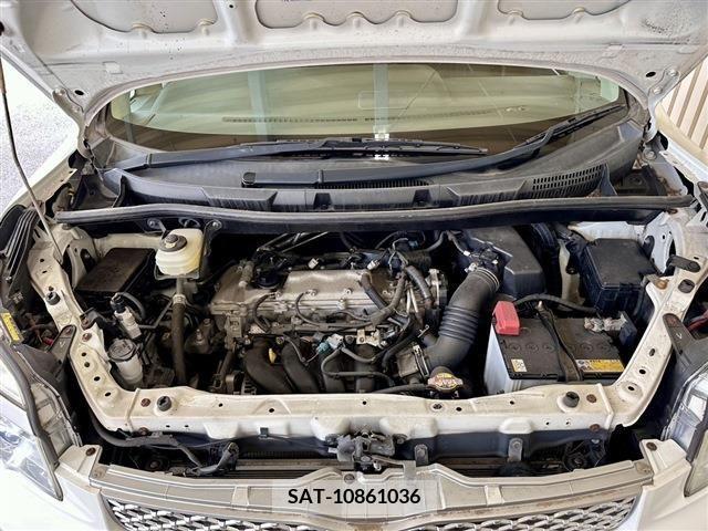 Toyota VOXY 2012-07 321334-17