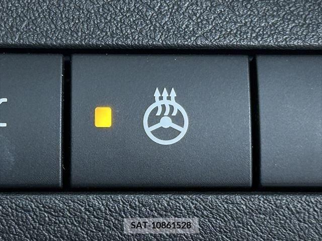 Nissan KICKS 2022-03 314980-5