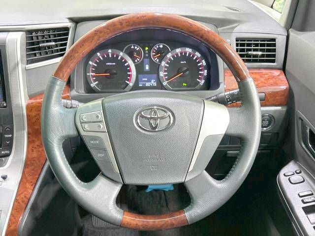 Toyota VELLFIRE 2010-11 194699-12