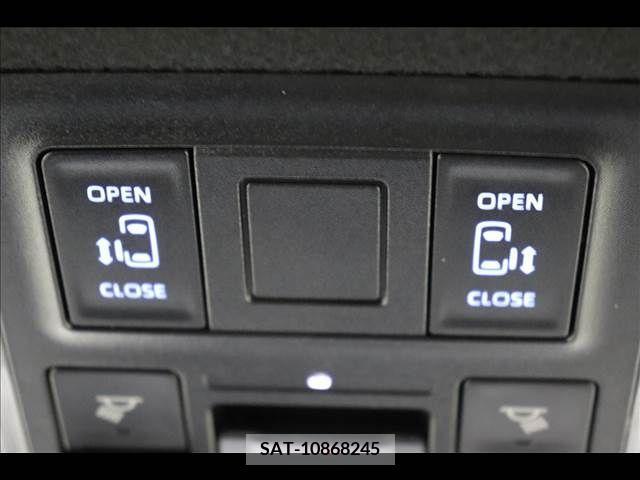 Toyota NOAH 2023-09 220382-5