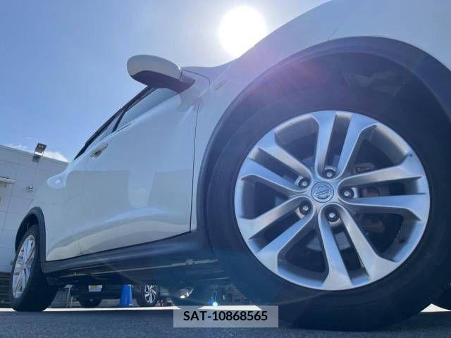 Nissan JUKE 2013-04 253712-14