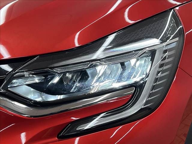 Renault CAPTUR 2021-10 12167-18