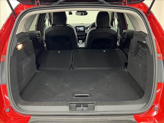 Renault CAPTUR 2021-10 12167-13
