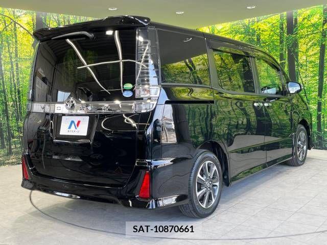 Toyota VOXY 2018-12 213314-17