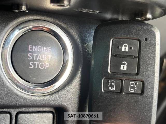 Toyota VOXY 2018-12 213314-7