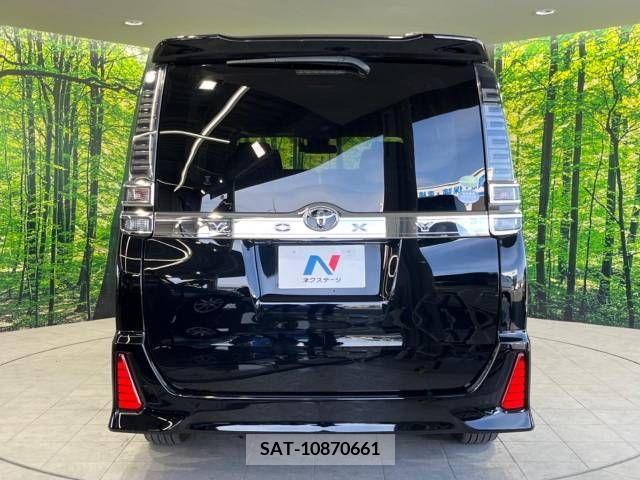 Toyota VOXY 2018-12 213314-15