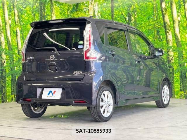Nissan DAYZ 2018-02 390330-17