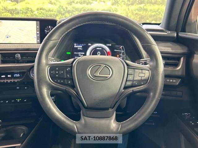 Lexus UX 2019-12 354108-11