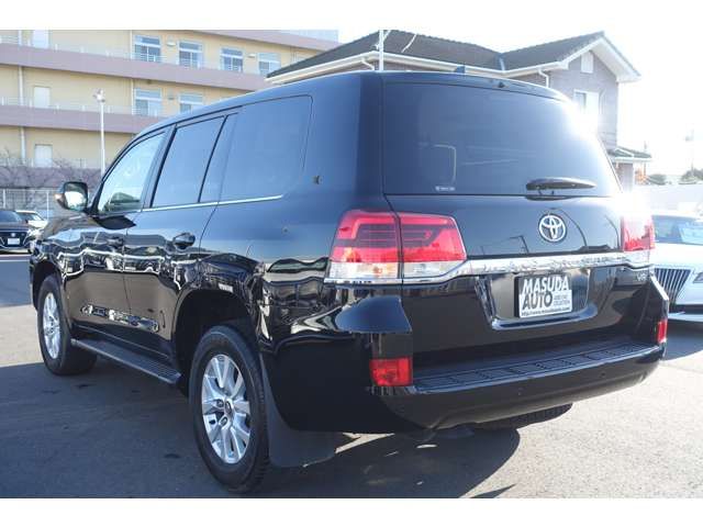 Toyota LAND CRUISER 2020-10 187737-4