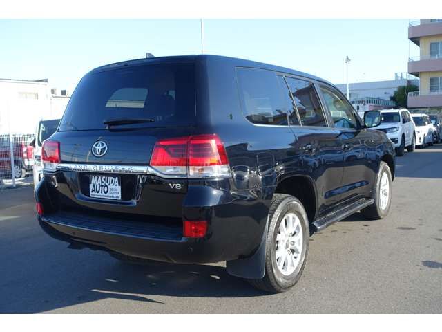 Toyota LAND CRUISER 2020-10 187737-6