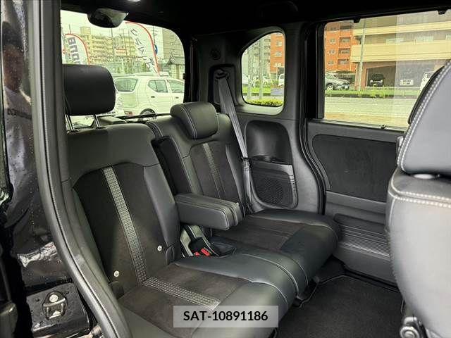 Honda N BOX 2022-11 354846-16