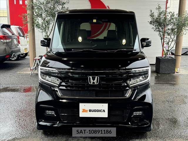 Honda N BOX 2022-11 354846-7