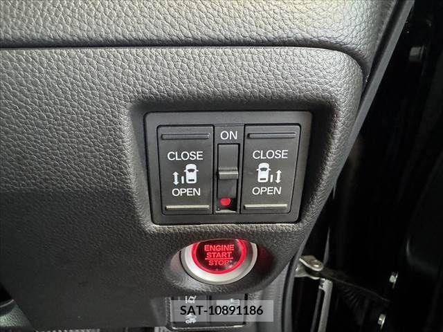 Honda N BOX 2022-11 354846-5