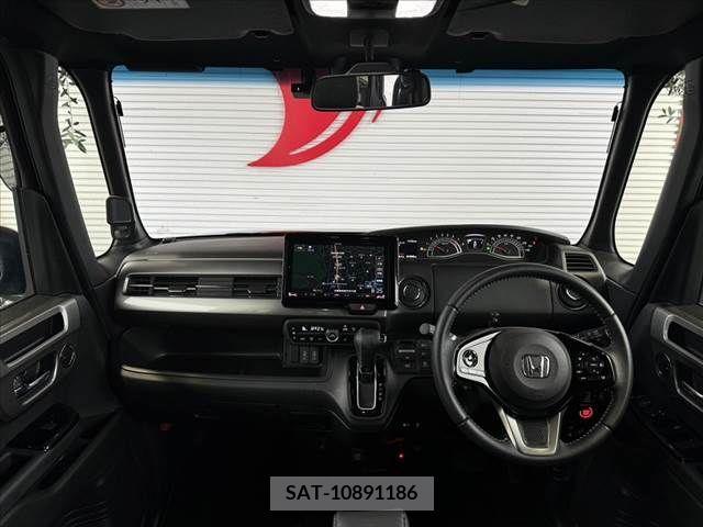 Honda N BOX 2022-11 354846-1