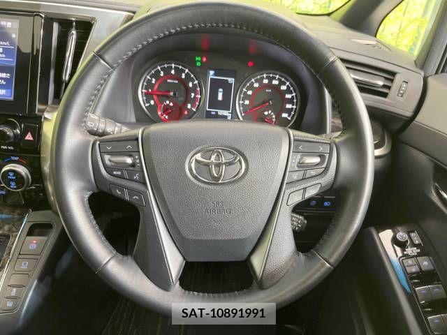 Toyota ALPHARD 2022-02 235063-8