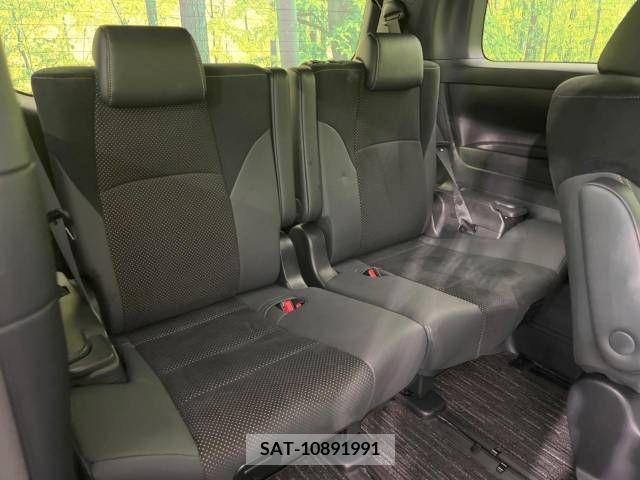 Toyota ALPHARD 2022-02 235063-4