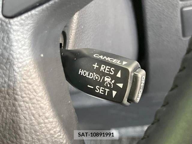 Toyota ALPHARD 2022-02 235063-1