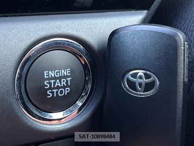 Toyota VOXY 2018-03 332169-7