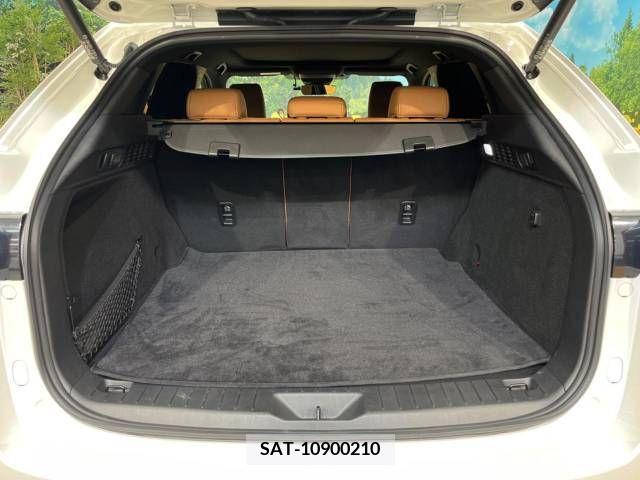 Mazda CX-60 2023-03 266547-10
