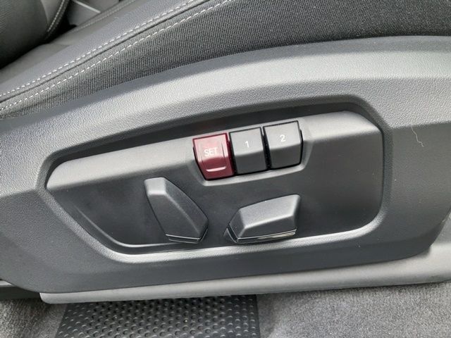 Bmw 2 SERIES 2022-09 21729-21