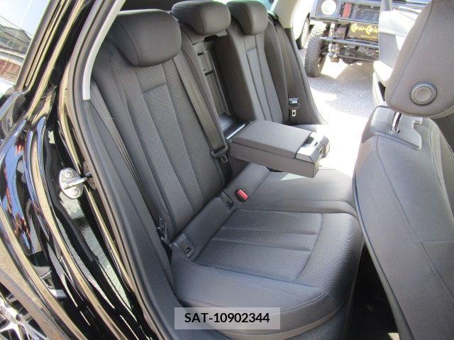 Audi A4 2016-09 261052-7