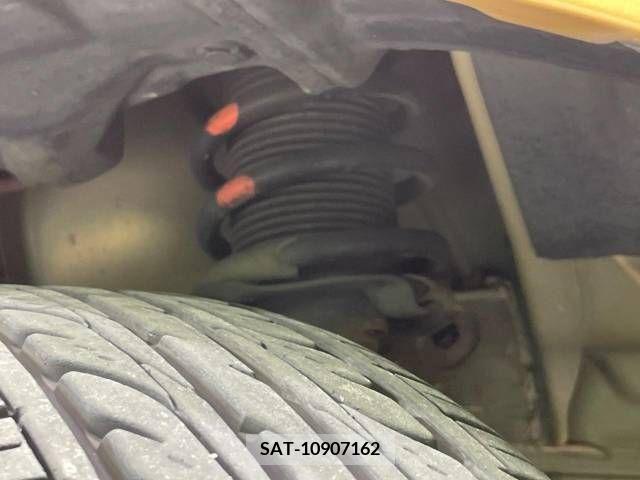 Nissan NOTE 2016-11 392969-18