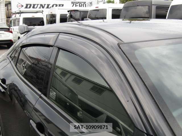 Honda CIVIC 2019-05 264432-18