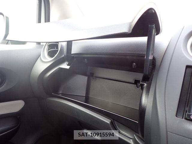 Nissan NOTE 2019-02 217060-17