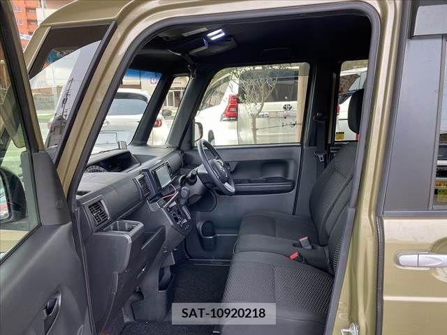 Daihatsu WAKE 2017-04 252096-13