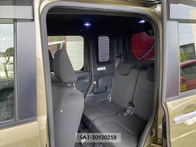 Daihatsu WAKE 2017-04 252096-14