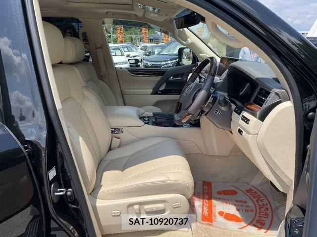 Lexus LX 2016-10 276677-4