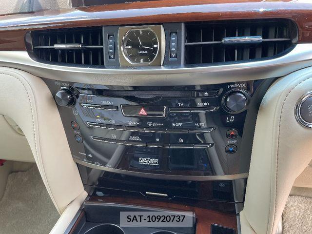Lexus LX 2016-10 276677-17