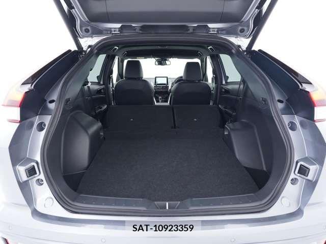 Mitsubishi ECLIPSE CROSS 2023-06 359520-8