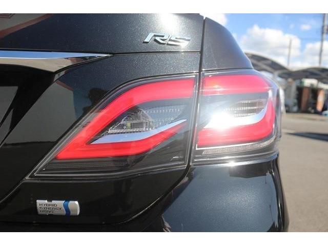 Toyota CROWN SEDAN 2019-06 8885-6