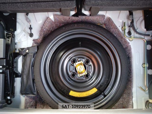 Subaru R2 2005-03 385845-23