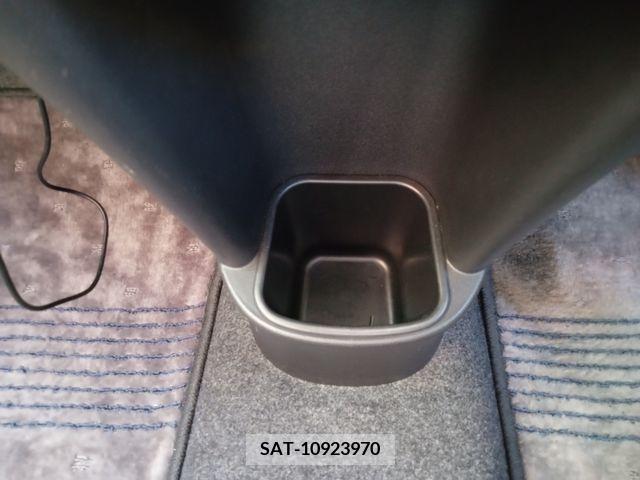 Subaru R2 2005-03 385845-15