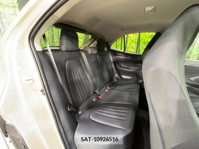Toyota YARIS CROSS 2023-04 205263-9