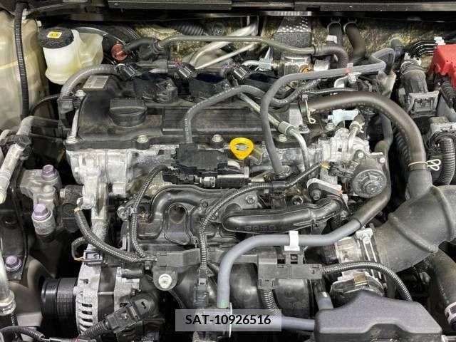 Toyota YARIS CROSS 2023-04 205263-18