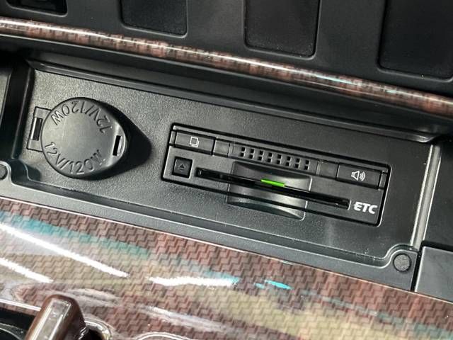 Toyota CAMRY HYBRID 2015-05 182134-5