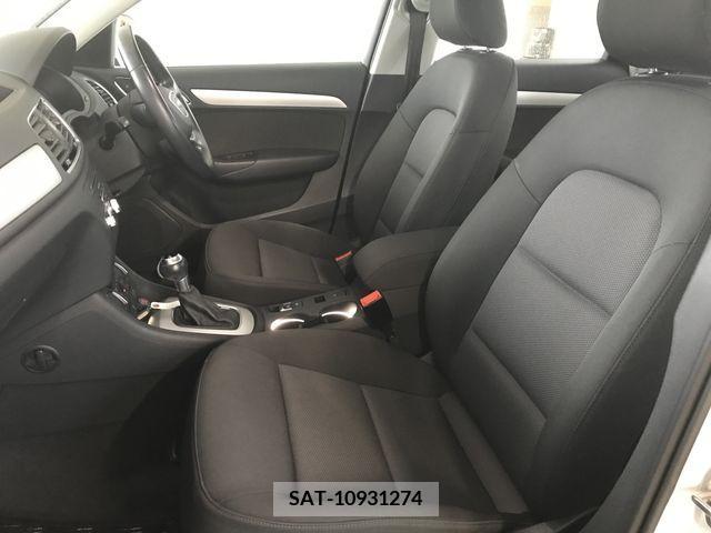 Audi Q3 2016-10 261358-17