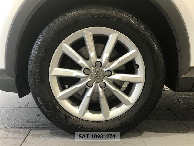Audi Q3 2016-10 261358-26